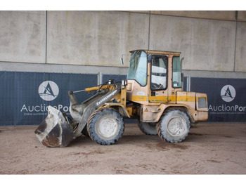 Chargeuse sur pneus Zettelmeyer ZL 502B
