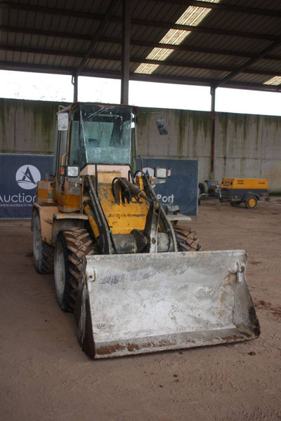 Chargeuse sur pneus Zettelmeyer ZL 502B