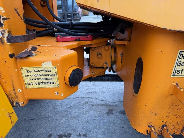 Chargeuse sur pneus Zettelmeyer ZL 602