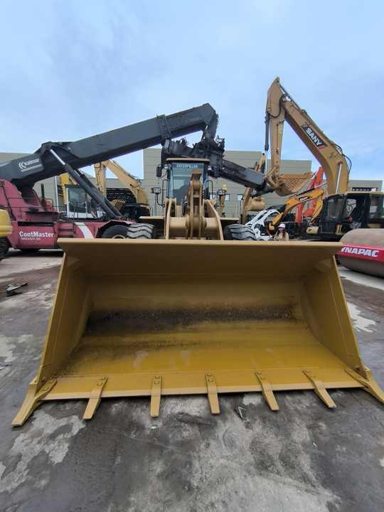 Chargeuse sur pneus second-hand loader CAT 966H high quality and inexpensive factory price used wheel loaders for sale