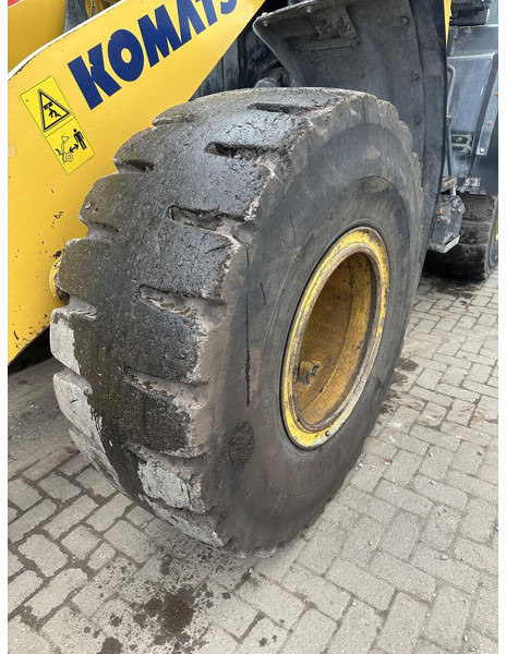 Chargeuse sur pneus shovel WA270 8 - Gebruikt