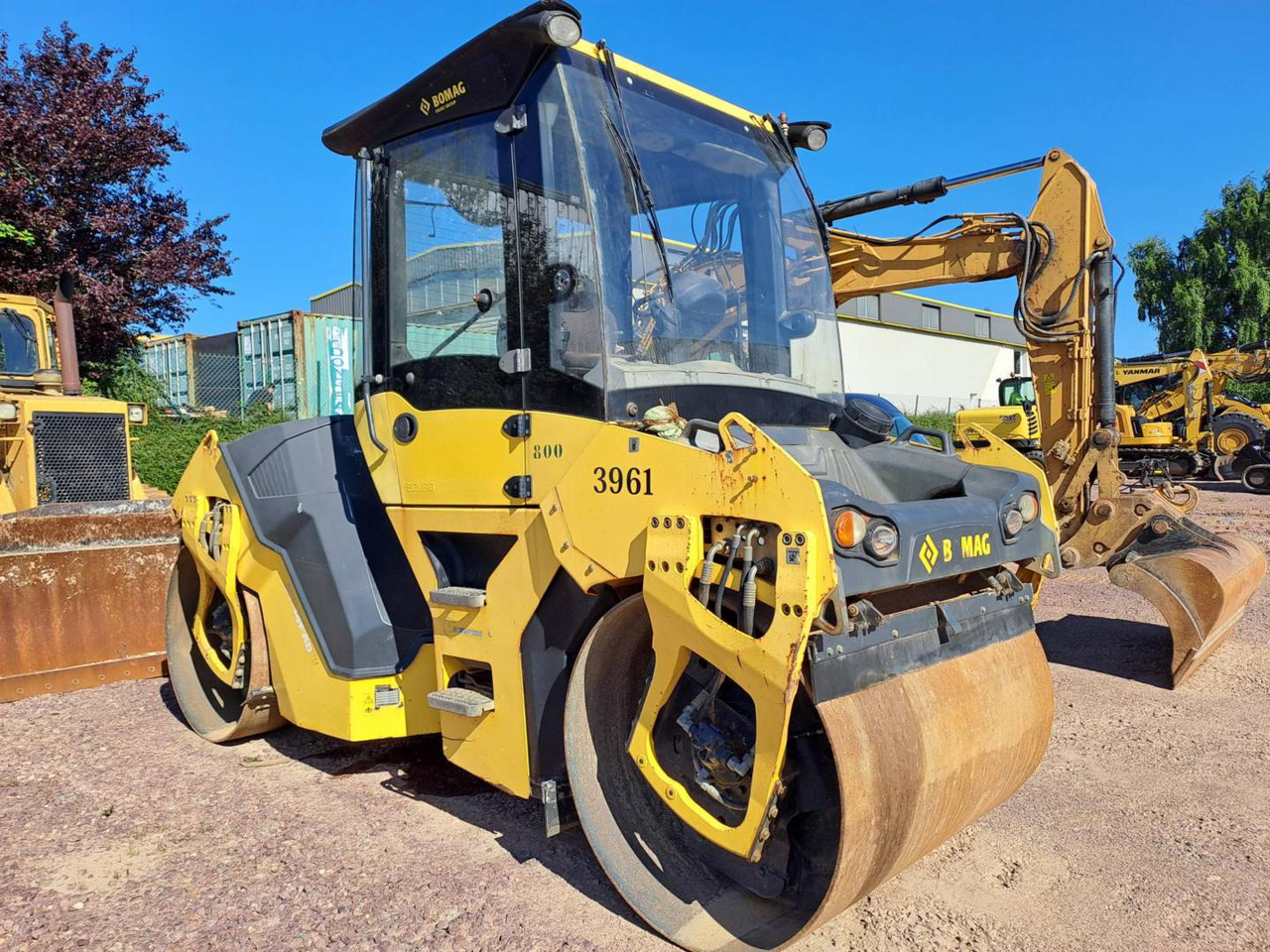 Compacteur à pieds de mouton/ Monocylindre BOMAG BW141