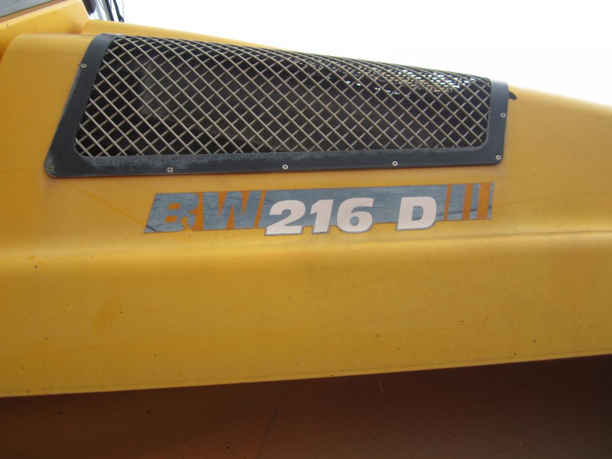 Compacteur à pneus Bomag BW216 D-4