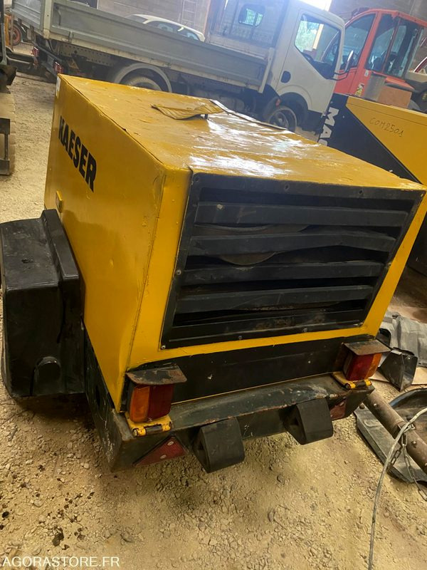 Compresseur d'air Compresseur KAESER M25 2008 TBE
