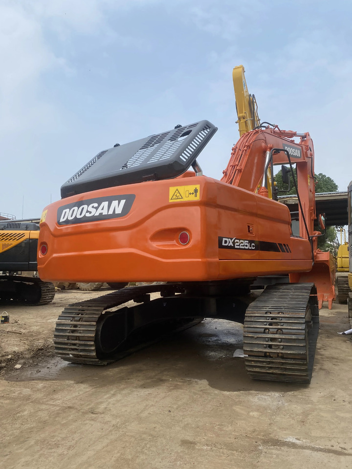 Pelle sur chenille DOOSAN DX225 track excavator hydraulic digger  20 tons 22 tons: photos 2
