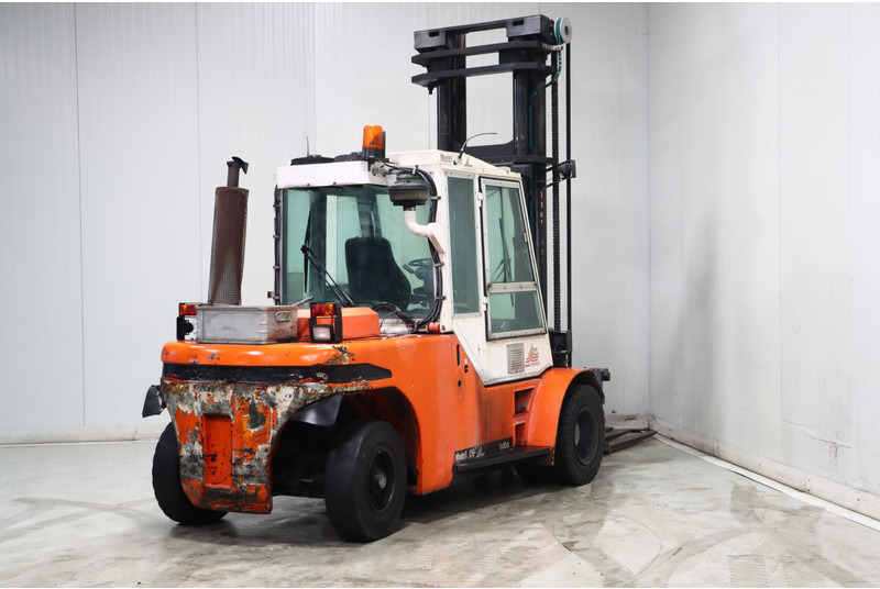 Engins de chantier Dantruck 8009