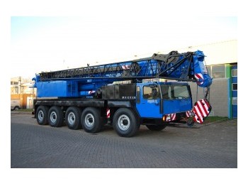 Liebherr LTM 1090 90 tons - Grue mobile