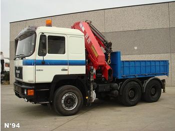 MAN 26.422 - Grue mobile