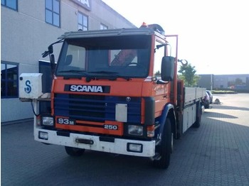Scania Scania P93ML - Grue mobile