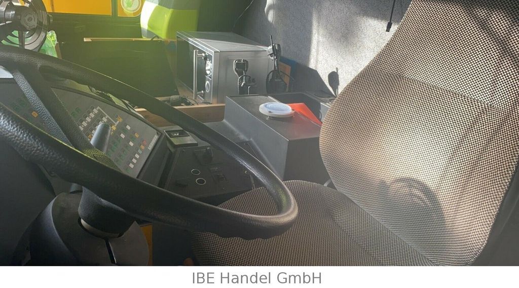 Grue mobile Liebherr MK80-UMK80 8x6x8, Swiss Machine: photos 13