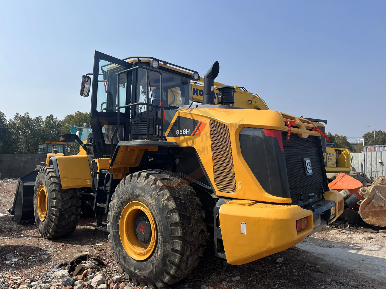Chargeuse sur pneus Low running hours Original LiuGong Wheel Loader 856H  Well-Maintained: photos 4