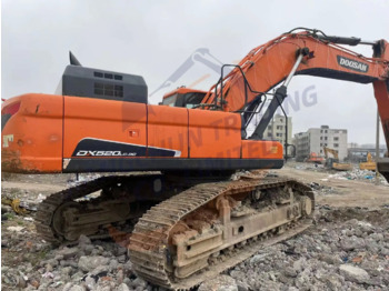 Pelle sur chenille Low running hours Used Doosan excavator DX520LC-9C in good condition for sale: photos 3