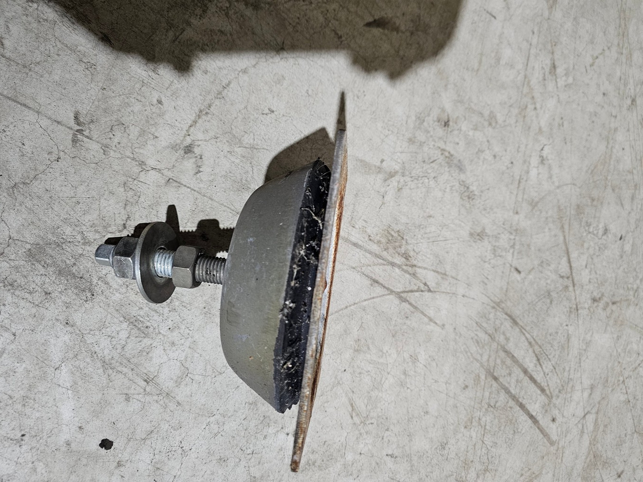 Matériel de chantier Unknown Onbekend Vibration Dampers  Trillingdempers