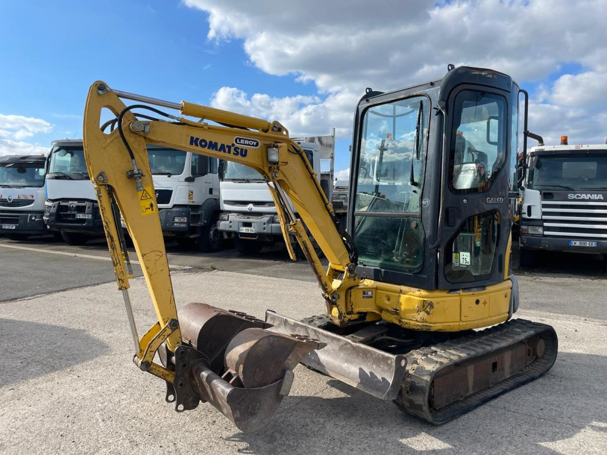 Mini pelle Komatsu PC20R-8