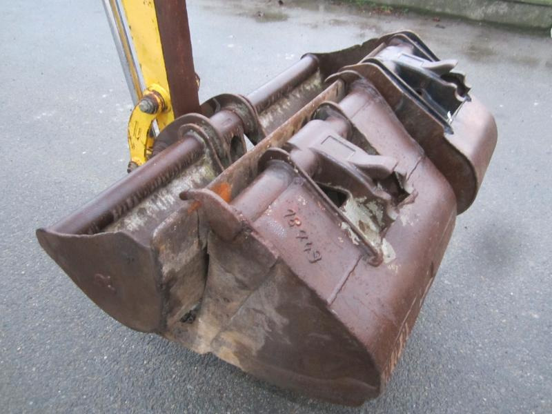 Mini pelle Komatsu PC50MR-2