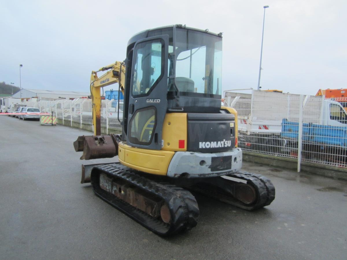 Mini pelle Komatsu PC50MR-2