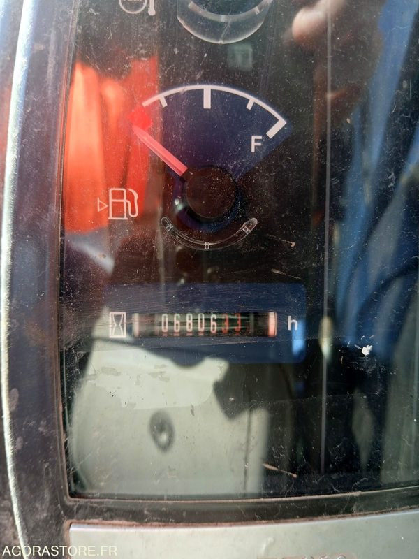 Mini pelle MINI PELLE VOLVO EC 27C