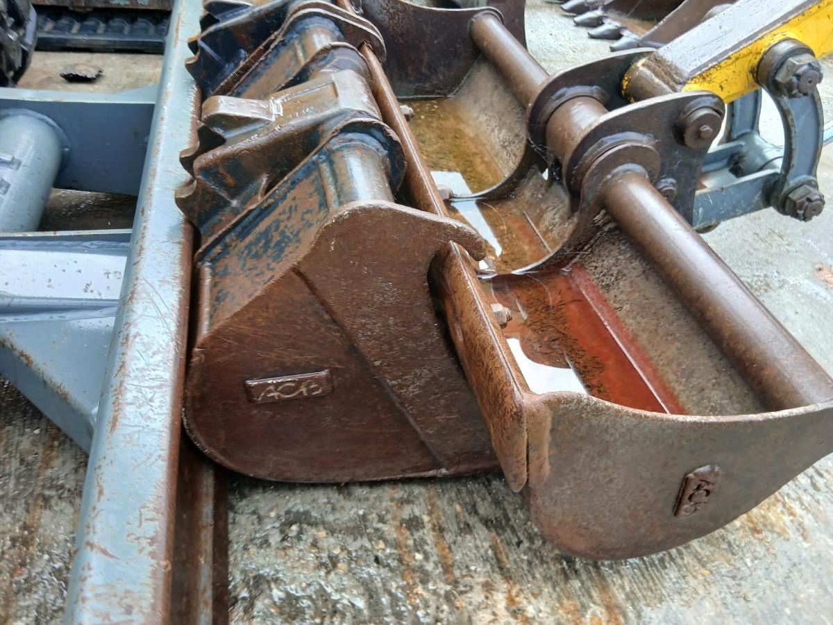 Mini pelle Wacker EZ28