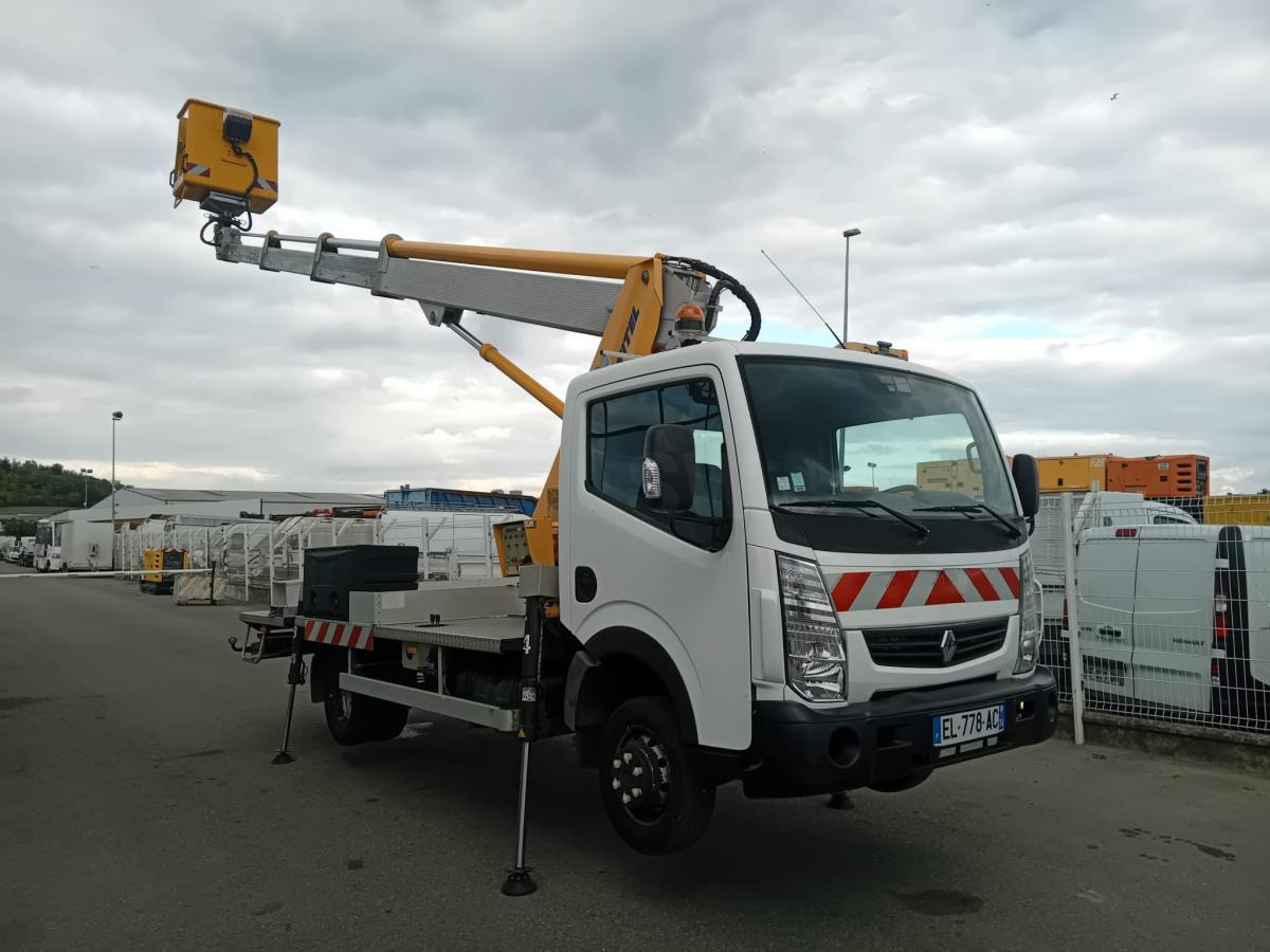 Nacelle Renault Maxity 120 DXI
