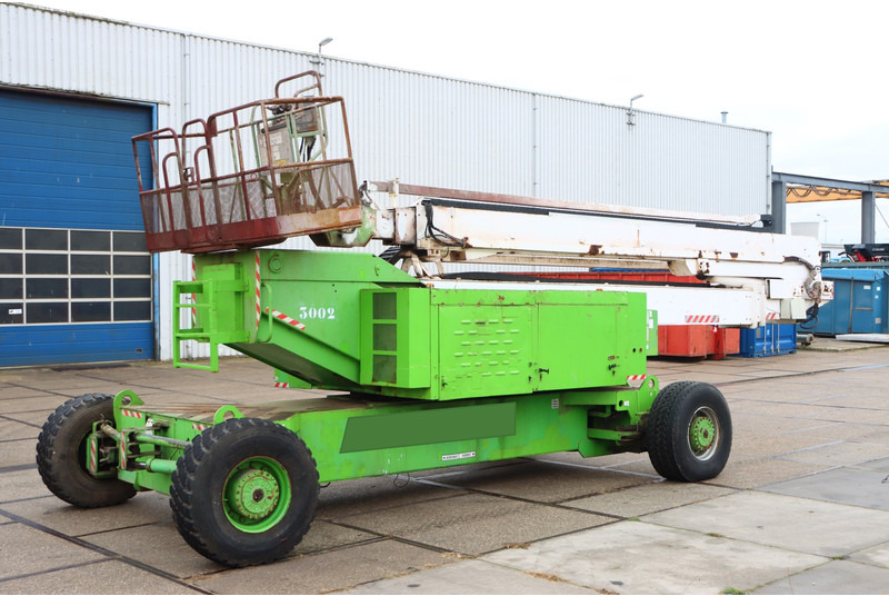 Nacelle articulée JLG 150 HAX