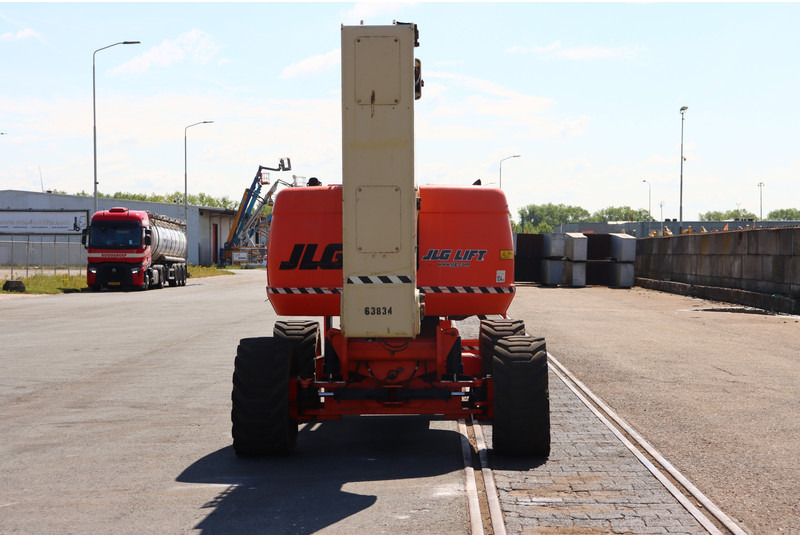 Nacelle articulée JLG 800AJ