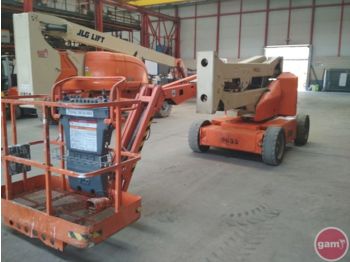 Nacelle articulée JLG E45AJ