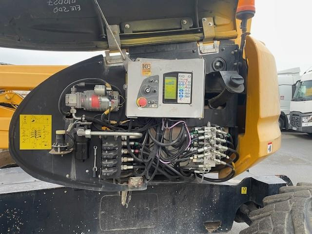 Nacelle articulée Manitou 200 ATJ