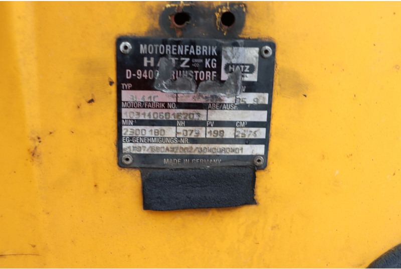 Nacelle ciseaux Holland lift B-195DL25