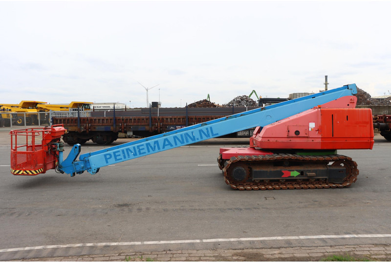 Nacelle télescopique Aichi SR210
