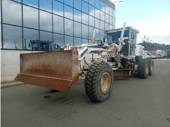 Niveleuse Caterpillar 12H