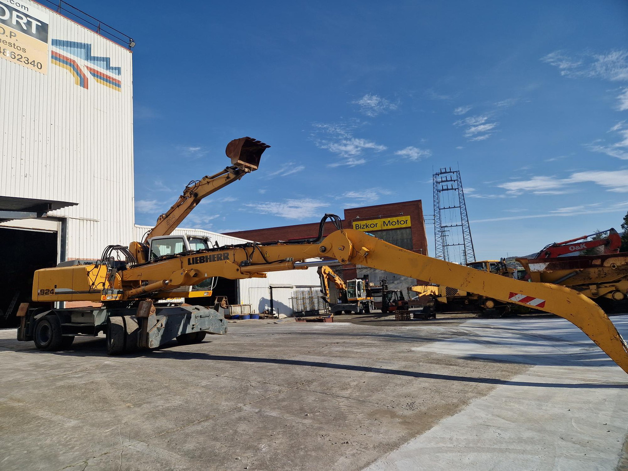 Pelle de manutention LIEBHERR A924CLI HD (2009)