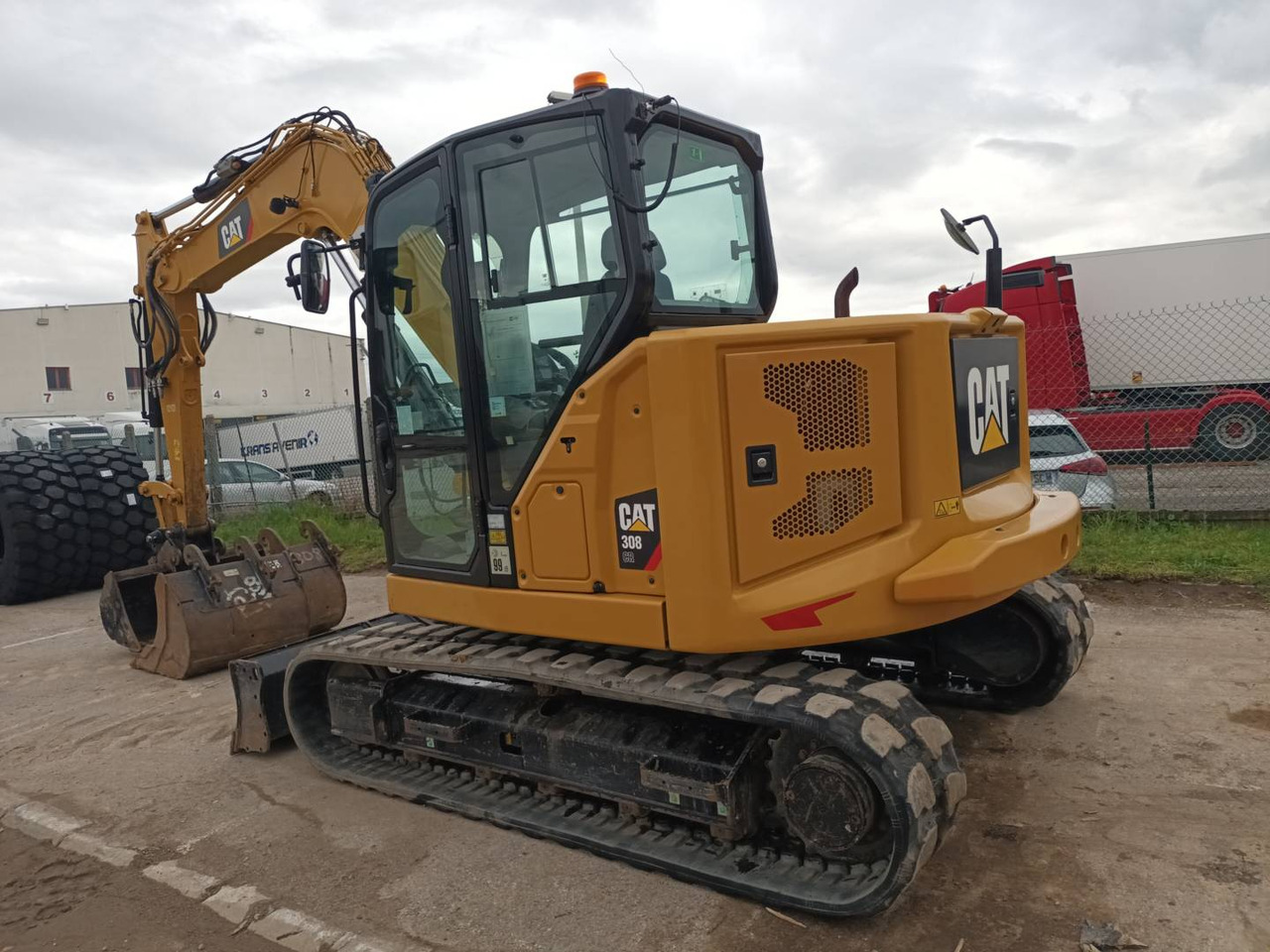 Pelle sur chenille CAT 308
