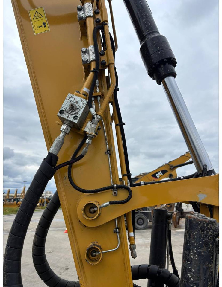 Pelle sur chenille CAT 315