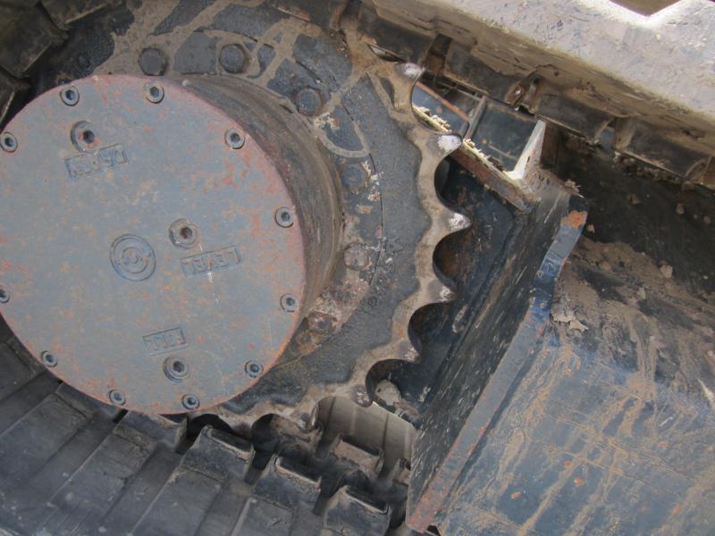 Pelle sur chenille Hyundai R60CR 9A