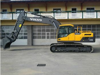 Pelle sur chenille Volvo EC220DL UNUSED