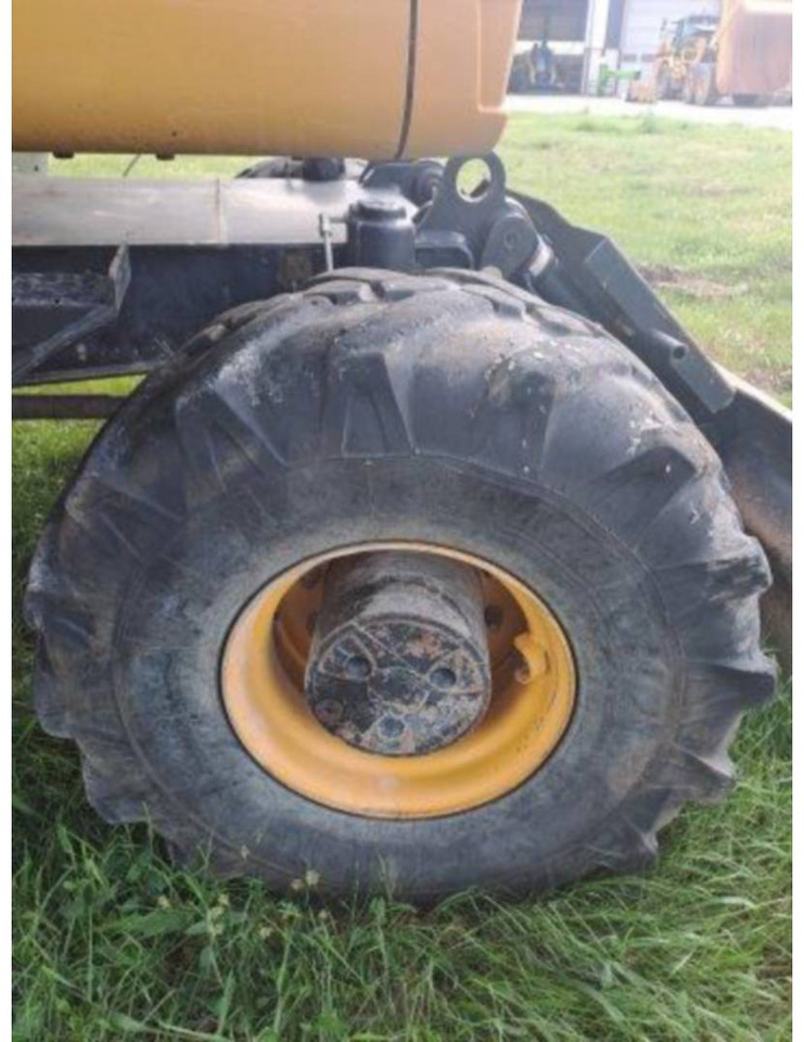 Pelle sur pneus CAT M315F IVC