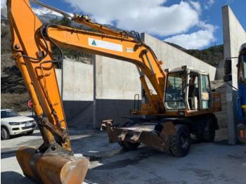 Pelle sur pneus Hyundai R200W