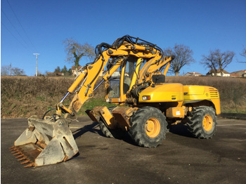Pelle sur pneus Mecalac 12MXT