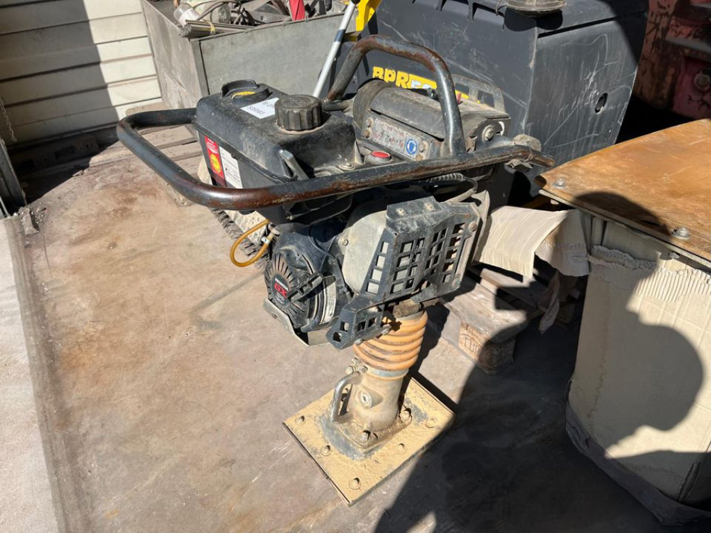 Pilonneuse BOMAG BT 60 4 Diverse Stampfer