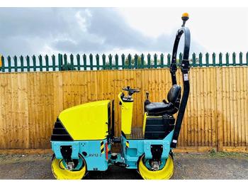 Rouleau compresseur Ammann AV 12-2