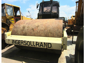 Rouleau compresseur INGERSOLL DS150