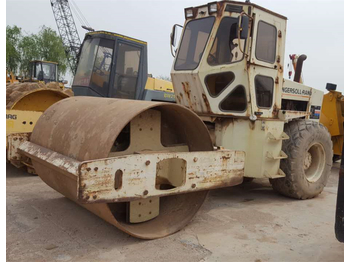 Rouleau compresseur INGRESOLL SD100
