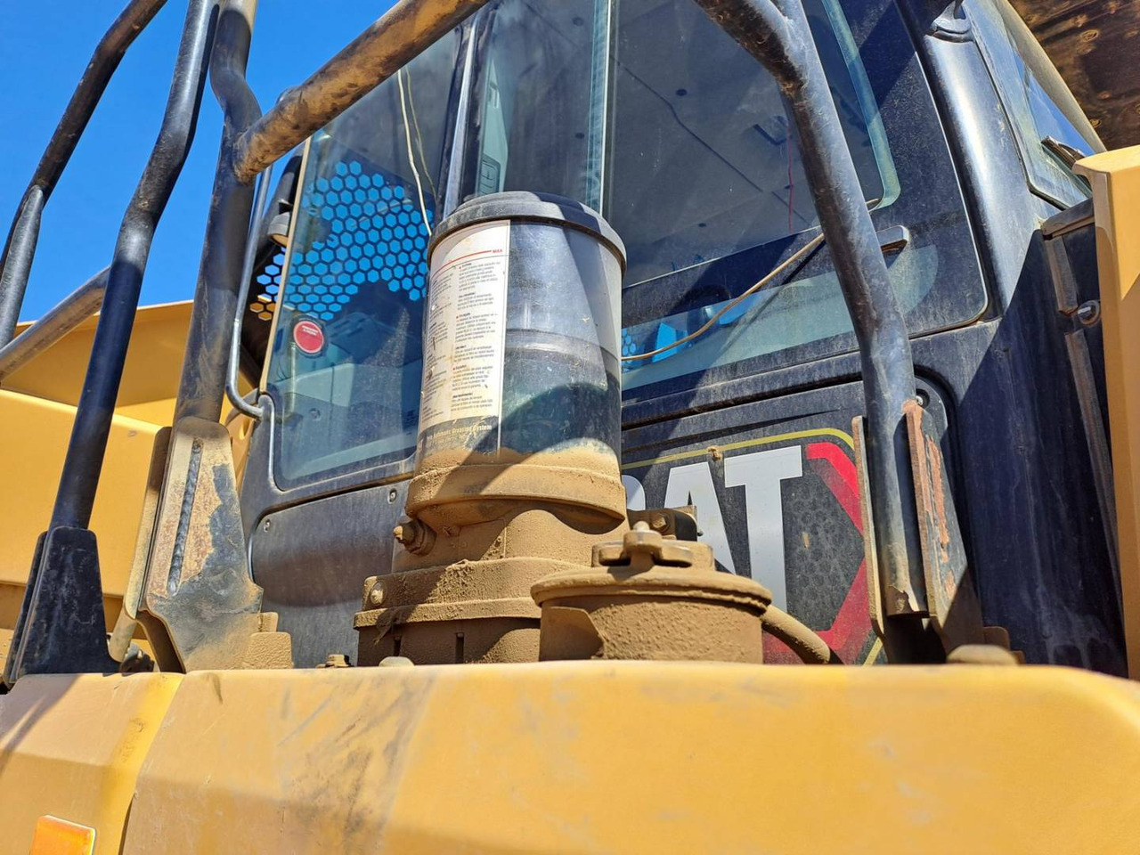 Tombereau articulé CAT 730