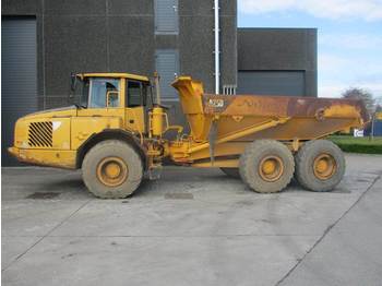 Tombereau articulé Volvo A 25 D