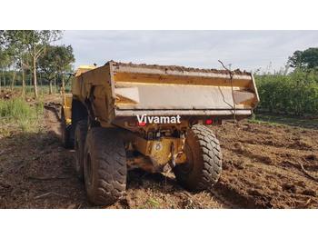 Tombereau articulé Volvo A 25 D