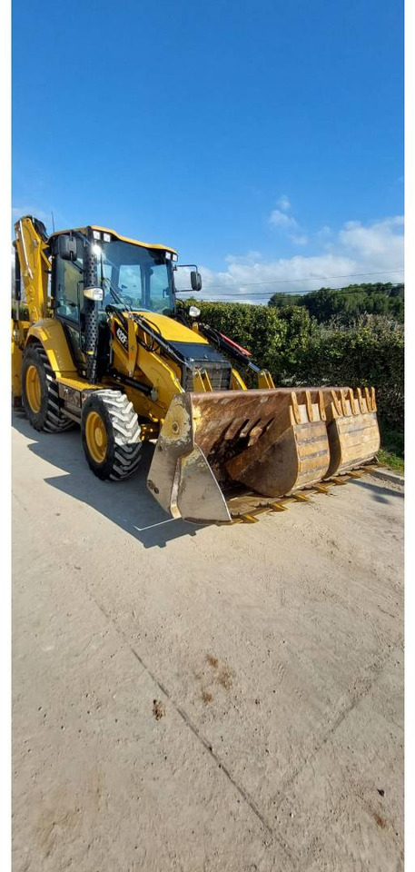 Tractopelle CAT 432F2