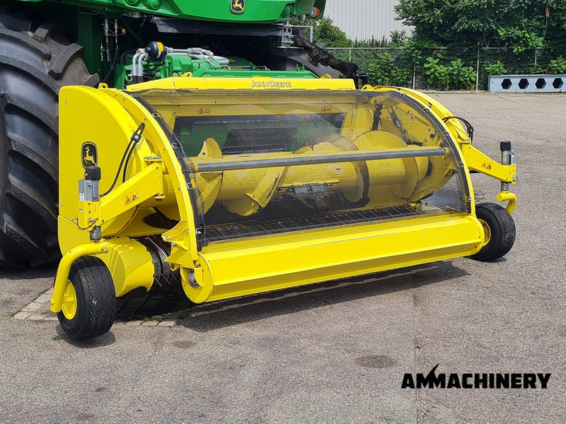 Accessoire aux ensileuses John Deere 639 pick-up