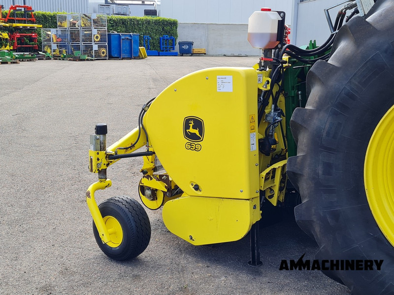 Accessoire aux ensileuses John Deere 639 pick-up