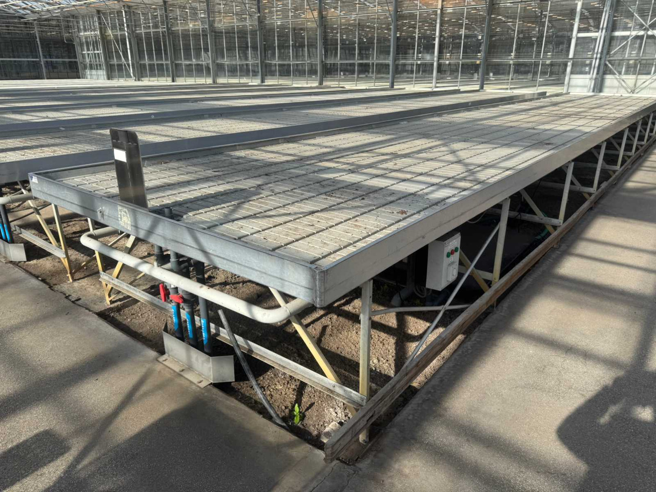 Machine agricole Aluminium cultivation table ebb and flow (1.82x12.00mtr)