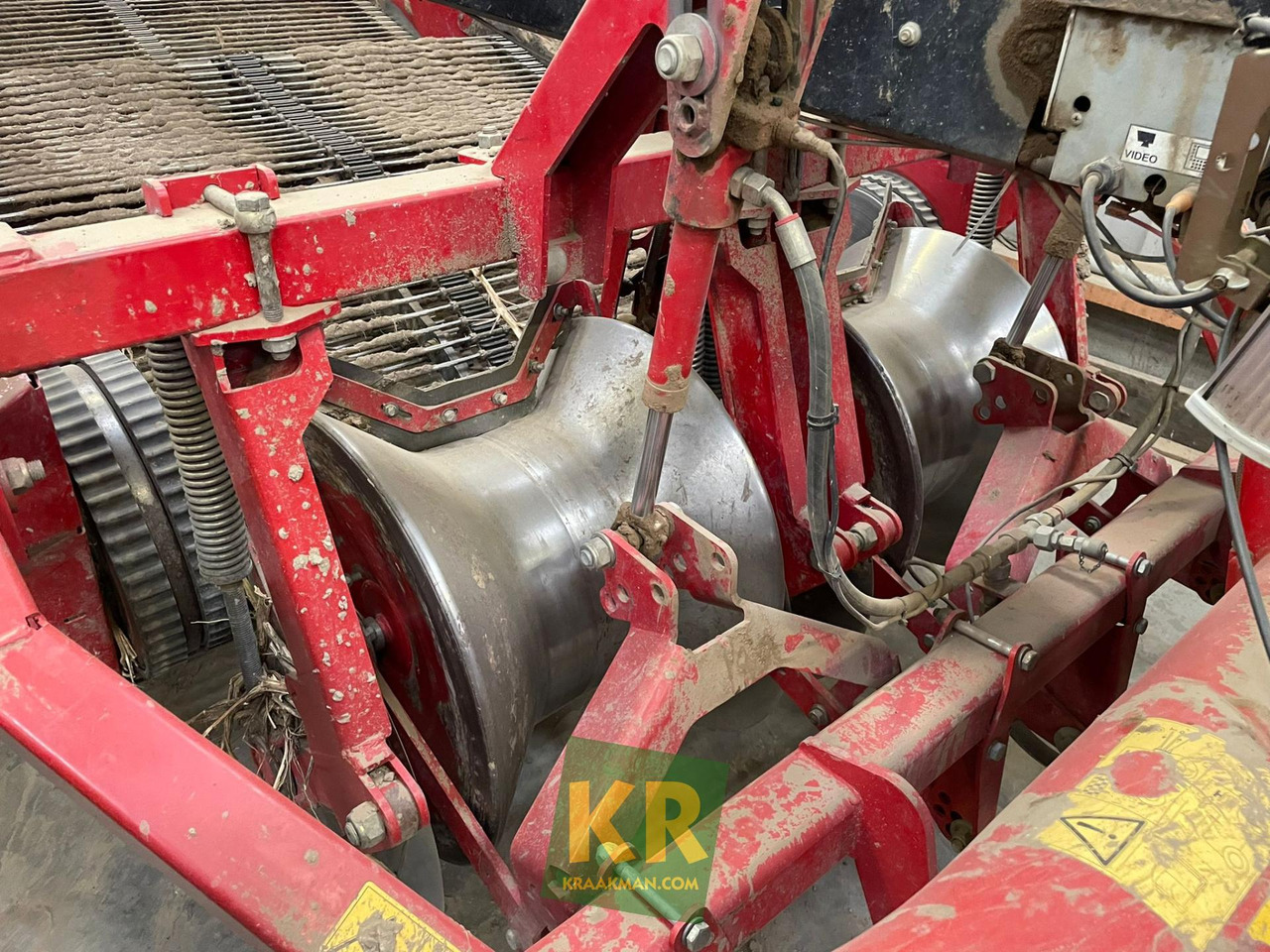 Arracheuse de pommes de terre GT 170 RS Grimme